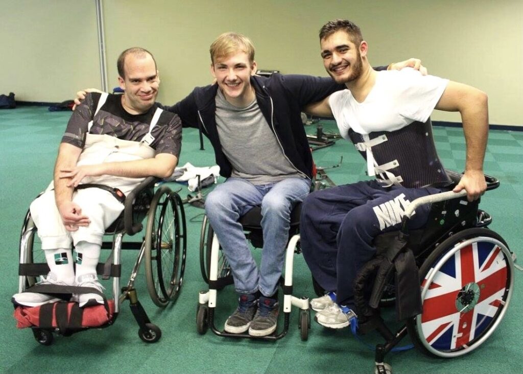 Blog wheelchair fencing 2 - Image in article: Wheelchair Fencing